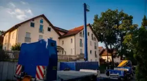 Mehr über den Artikel erfahren Pelletsheizcontainer mieten: Nachhaltige Wärme für Siedlung
